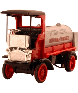 1910 Mack Truck